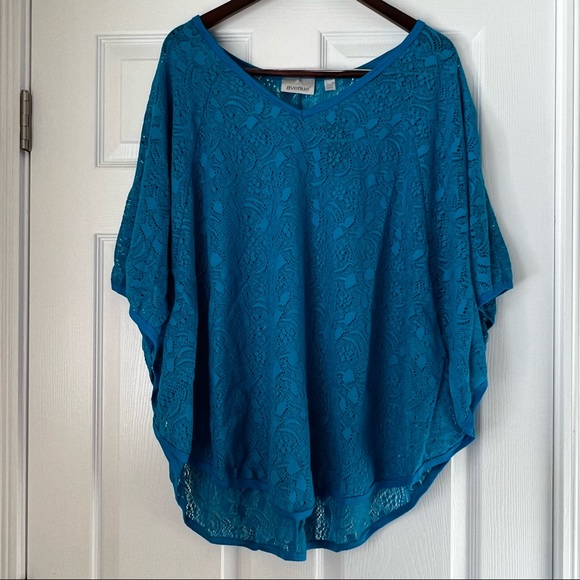 Avenue Lace Poncho Style Swimsuit Top Cover Up -18/20 - Picture 1 of 7